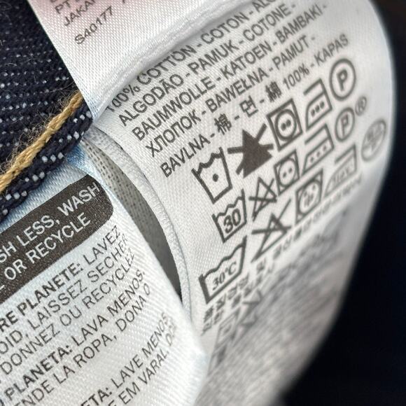 Levi's Men's Blue 517 Bootcut Mid Rise Rigid Regular Fit Boot Cut Cotton Jeans - Picture 10 of 12